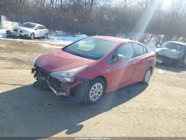JTDKAMFU6M3147869 Toyota Prius L Eco