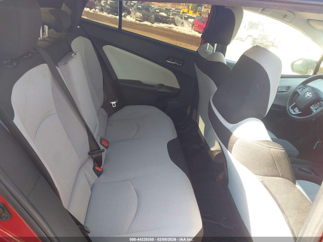 JTDKAMFU6M3147869 Toyota Prius L Eco