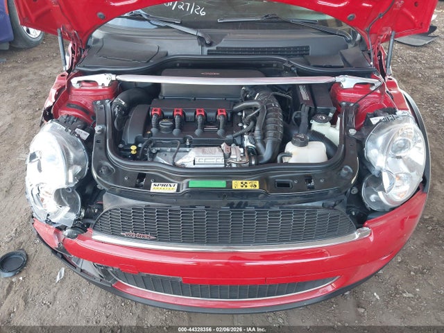 2008 MINI COOPER S WMWMF73548TV32665 Photo 9
