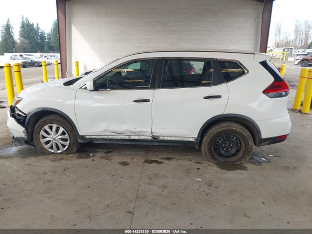 Nissan ROGUE S 2017 KNMAT2MVXHP518603 Image 15