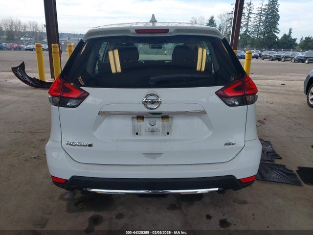 Nissan ROGUE S 2017 KNMAT2MVXHP518603 Image 17