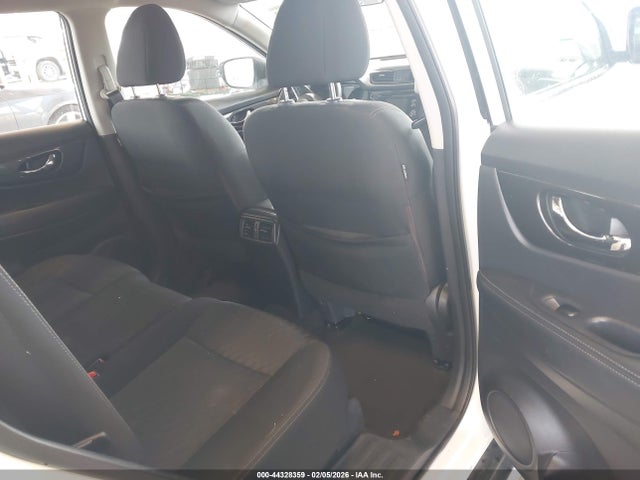 Nissan ROGUE S 2017 KNMAT2MVXHP518603 Image 8