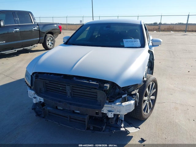 1LN6L9PK6H5624599 Lincoln Continental Premiere