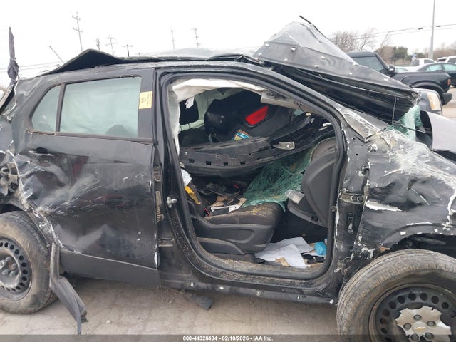3GNCJKSB7JL186992 Chevrolet TRAX LS