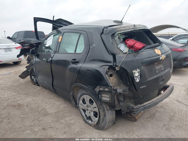 3GNCJKSB7JL186992 Chevrolet TRAX LS
