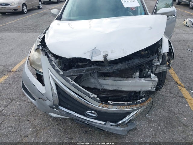 1N4AL3AP2EC298443 Nissan Altima 2.5 S