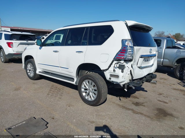 2018 LEXUS GX 460 JTJBM7FXXJ5201707 Photo 2