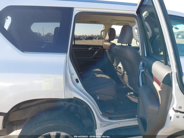 2018 LEXUS GX 460 JTJBM7FXXJ5201707 Photo 7