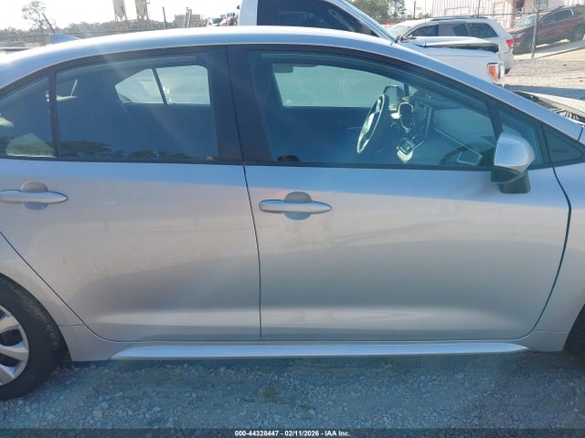 Toyota COROLLA LE 2021 5YFEPMAE1MP190678 Image 13
