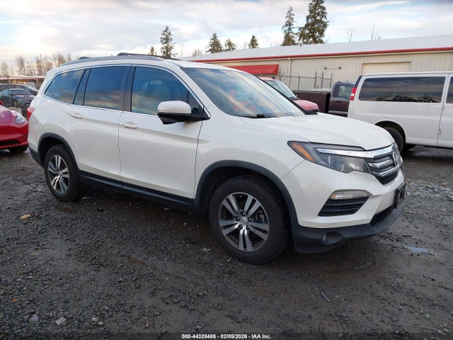 2016 HONDA PILOT 5FNYF6H7XGB109910