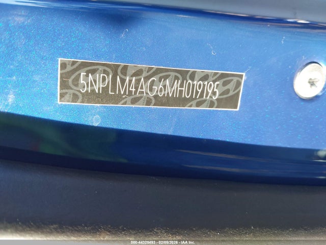 5NPLM4AG6MH019195 Hyundai ELANTRA SEL
