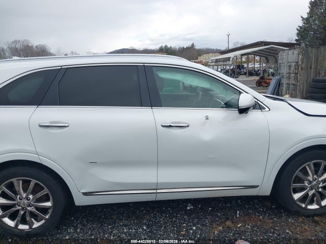 5XYPK4A56GG010109 KIA Sorento 3.3l Sxl