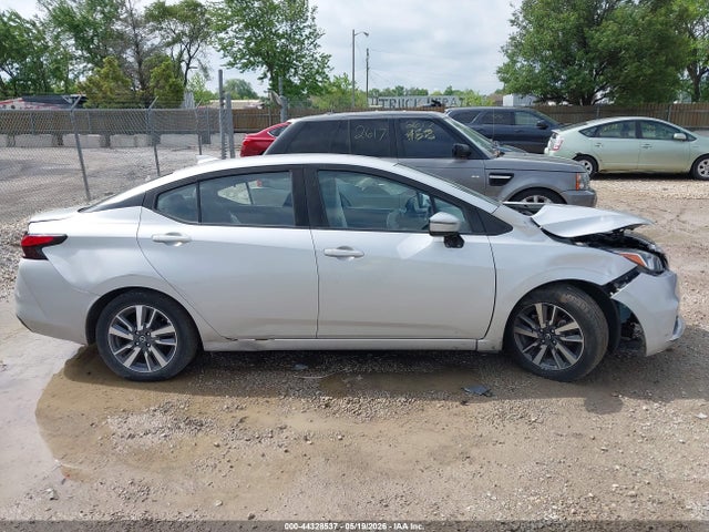 Продажа на аукционе авто 2020 Nissan Versa Sv Xtronic Cvt, vin: 3N1CN8EV2LL809527, номер лота: 44328537