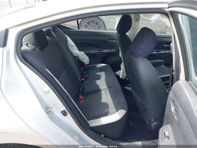 Продажа на аукционе авто 2020 Nissan Versa Sv Xtronic Cvt, vin: 3N1CN8EV2LL809527, номер лота: 44328537