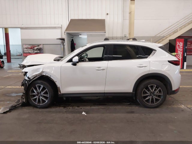 Продажа на аукционе авто 2018 Mazda Cx-5 Grand Touring, vin: JM3KFBDM0J0367408, номер лота: 44328546