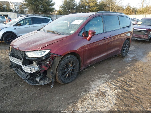 2021 CHRYSLER PACIFICA 2C4RC1BG3MR574070 Photo 1