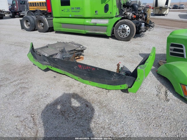2022 Western Star 5700 Xe Set Back Axle W/sleeper მანქანა იყიდება აუქციონზე, vin: 5KJJBHDR9NLNN2546, აუქციონის ნომერი: 44328575