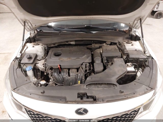 5XXGT4L38JG242179 KIA Optima S