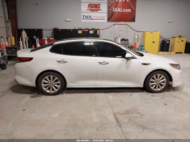 5XXGT4L38JG242179 KIA Optima S
