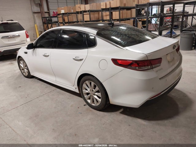 5XXGT4L38JG242179 KIA Optima S