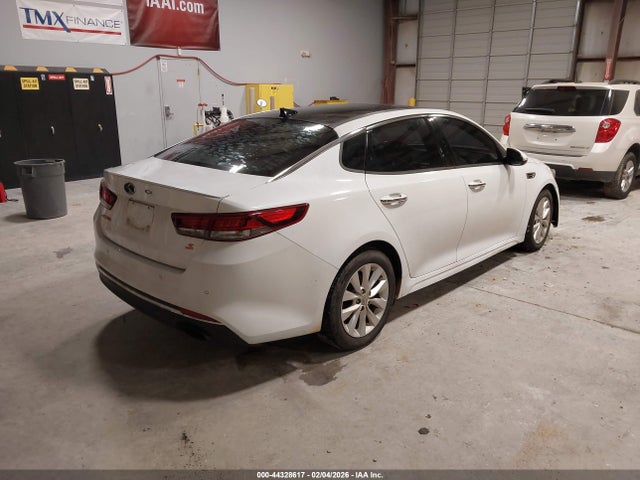 5XXGT4L38JG242179 KIA Optima S