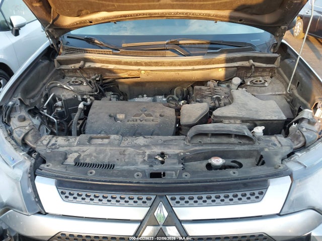 2020 MITSUBISHI OUTLANDER JA4AD2A33LZ018967 Photo 9