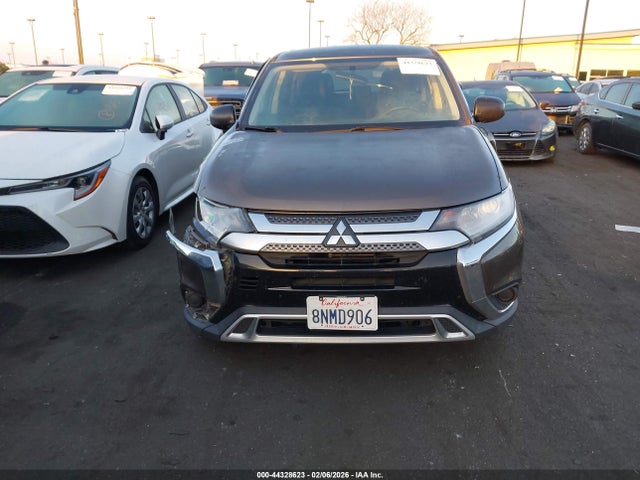 Mitsubishi Outlander Es 2.4 2020 JA4AD2A33LZ018967 Image 13