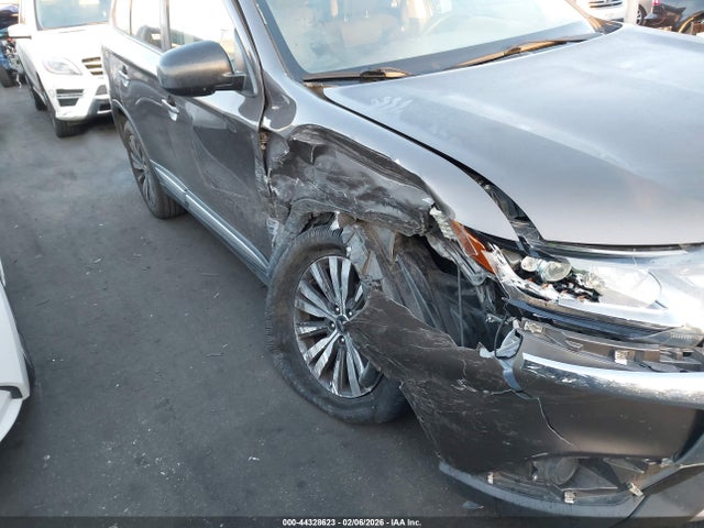 Mitsubishi Outlander Es 2.4 2020 JA4AD2A33LZ018967 Image 12