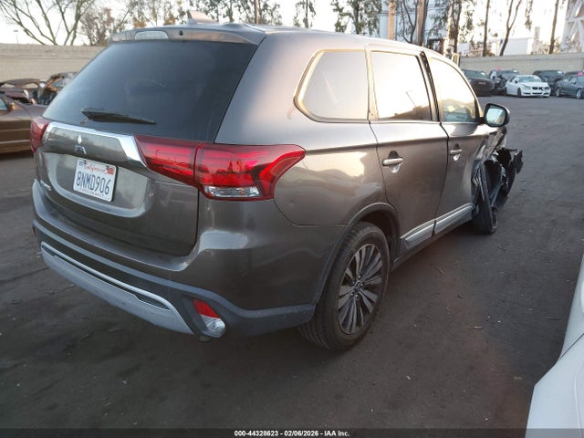 2020 MITSUBISHI OUTLANDER JA4AD2A33LZ018967 Photo 3