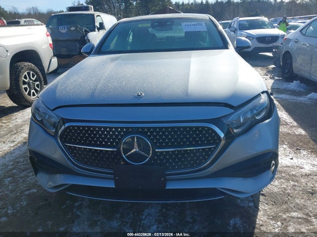 Mercedes-Benz E 350 2025 W1KLF4HB9SA146294 Image 13