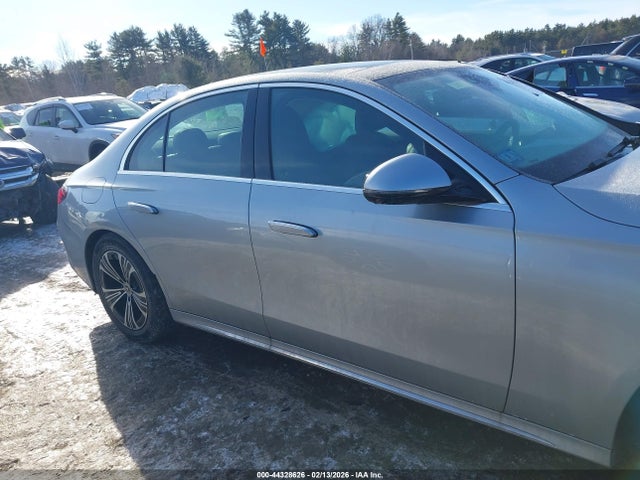 Mercedes-Benz E 350 2025 W1KLF4HB9SA146294 Image 14