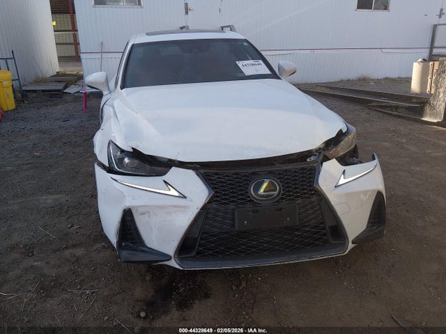 Продаж на аукціоні авто 2018 Lexus Is 300, vin: JTHC81D21J5027590, номер лоту: 44328649
