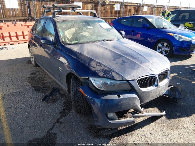 2011 Bmw 328i Xdrive მანქანა იყიდება აუქციონზე, vin: WBAPK5C50BF126014, აუქციონის ნომერი: 44328654