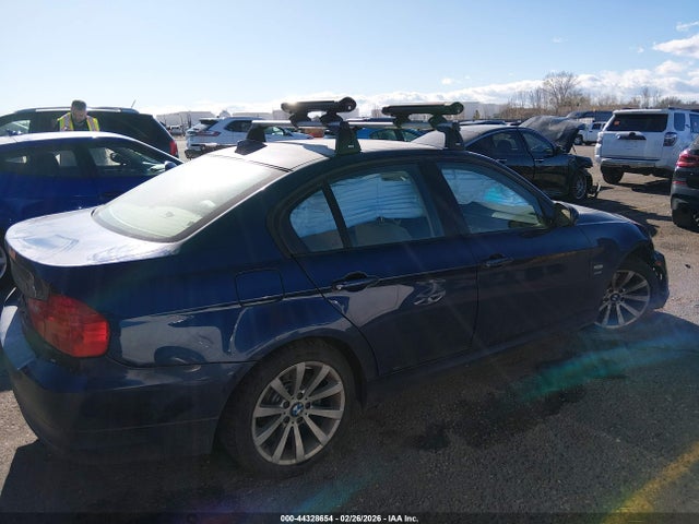 2011 Bmw 328i Xdrive მანქანა იყიდება აუქციონზე, vin: WBAPK5C50BF126014, აუქციონის ნომერი: 44328654