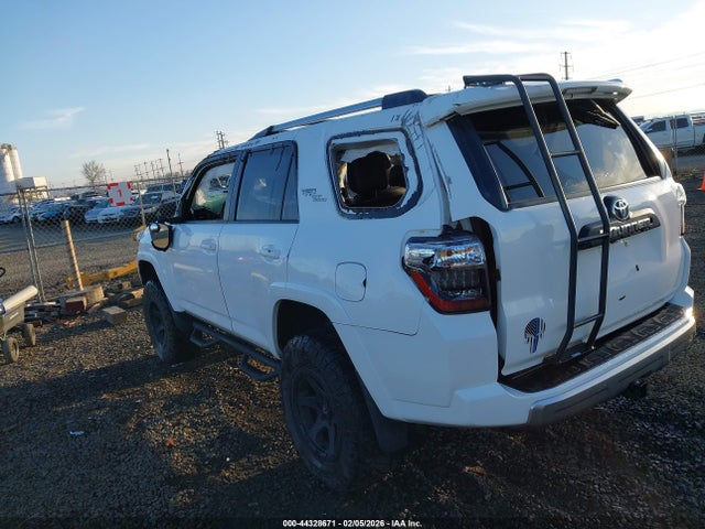 JTEBU5JR0H5423792 Toyota 4runner Trd Off Road Premium