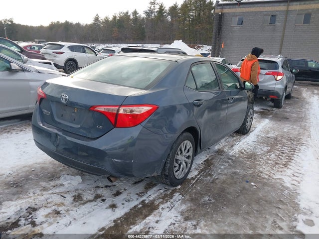 Toyota COROLLA LE 2019 2T1BURHE5KC238064 Image 4