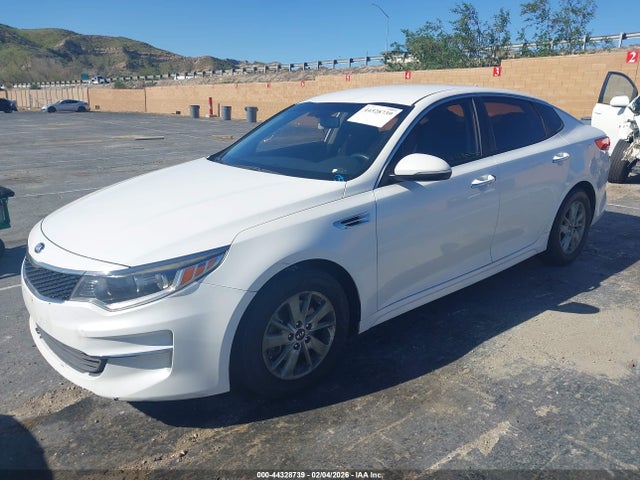 5XXGT4L35GG009014 KIA Optima Lx