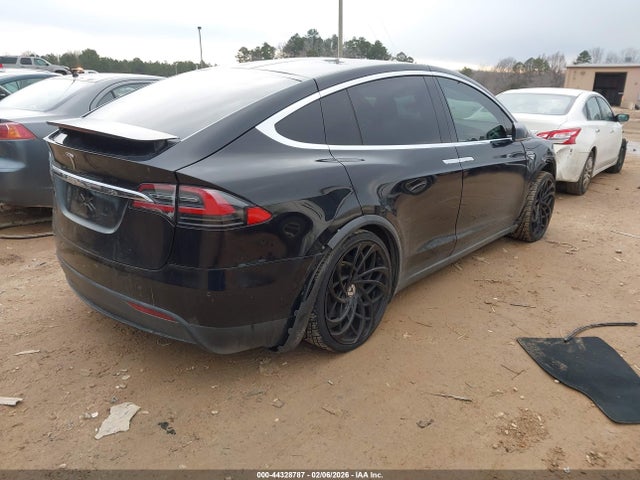 Продажа на аукционе авто 2016 Tesla Model X 60d/70d/75d/90d, vin: 5YJXCAE20GF007953, номер лота: 44328787