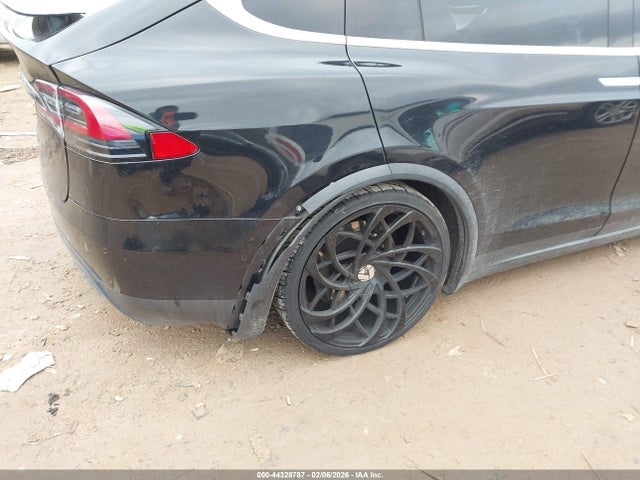 Продажа на аукционе авто 2016 Tesla Model X 60d/70d/75d/90d, vin: 5YJXCAE20GF007953, номер лота: 44328787