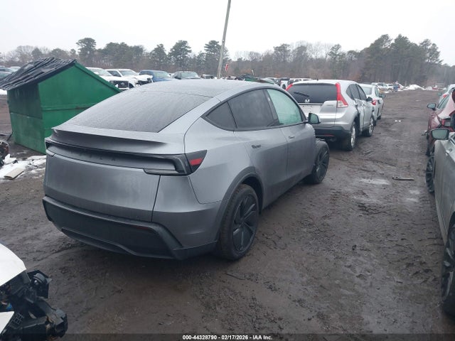 2026 TESLA MODEL Y 7SAYGDED2TF433264 Photo 3