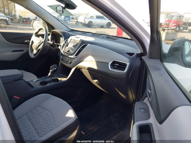 3GNAXSEV1NS234753 Chevrolet Equinox Awd Ls