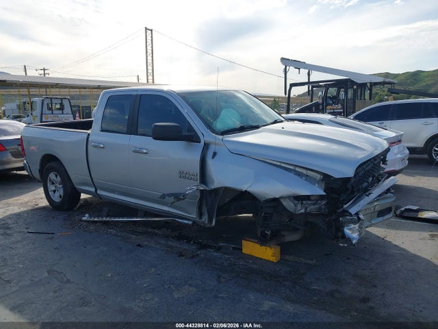 2018 RAM 1500 1C6RR6GGXJS114605