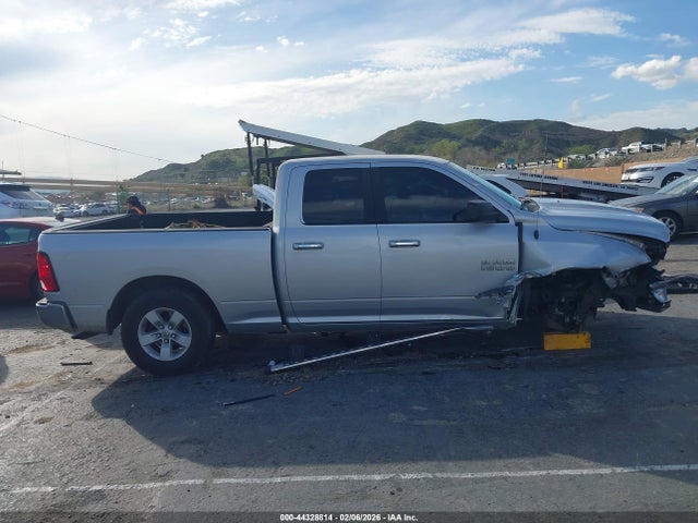 1C6RR6GGXJS114605 RAM 1500 Slt 4x2 6&#039;4 Box