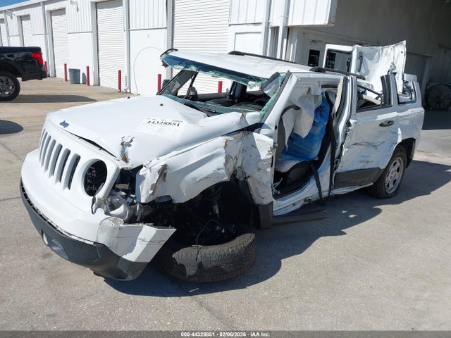 2016 JEEP PATRIOT 1C4NJPBB7GD738293 Photo 1