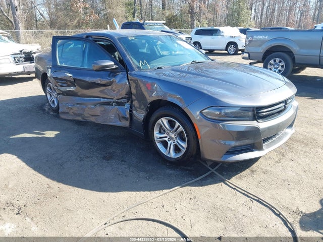 Auction sale of the 2022 Dodge Charger Sxt Rwd, vin: 2C3CDXBG9NH264023, lot number: 44328853
