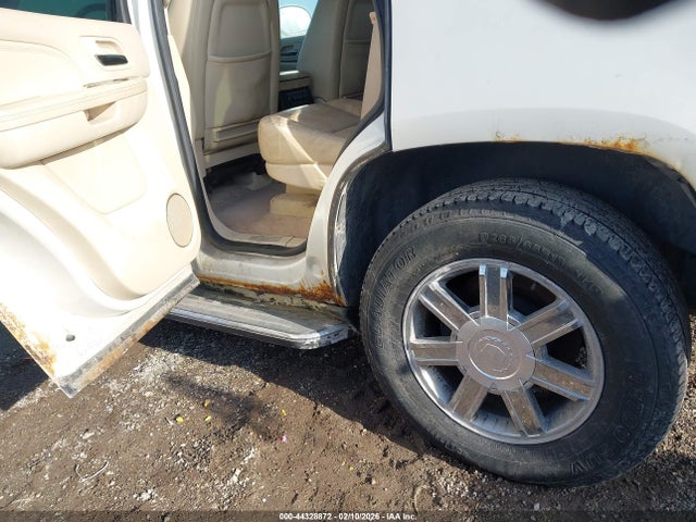 Продаж на аукціоні авто 2007 Cadillac Escalade Standard, vin: 1GYFK63817R288006, номер лоту: 44328872
