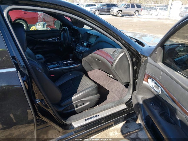 JN1BY1AP6KM505512 Infiniti Q70 3.7 Luxe