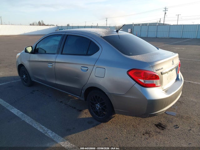 2017 MITSUBISHI MIRAGE G4 ML32F3FJ4HH004271 Photo 2