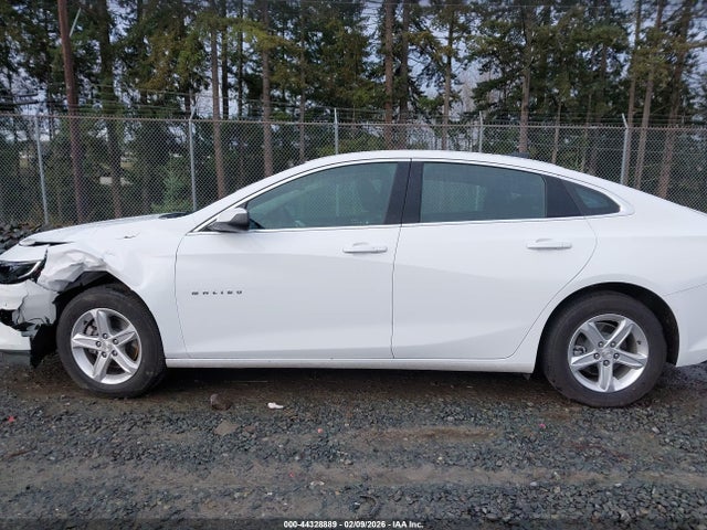 1G1ZC5STXRF227301 Chevrolet Malibu Fwd 1fl