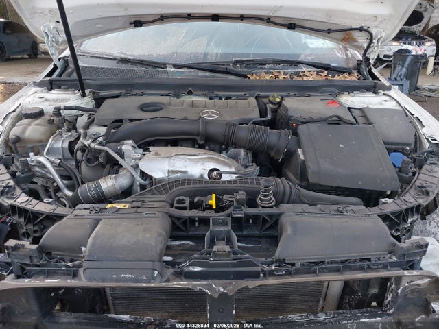 44328894 :رقم المزاد ، W1K3G4FBXNJ341597 vin ، 2022 Mercedes-benz A 220 4matic مزاد بيع